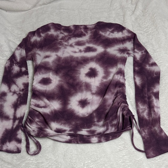 PINK Victoria's Secret Purple Tie-Dye Top and Camo Joggers - Picture 7 of 7